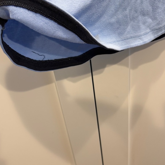 GAP Light Blue mid Sleeve Top with navy blue neck detail. - Picture 3 of 4